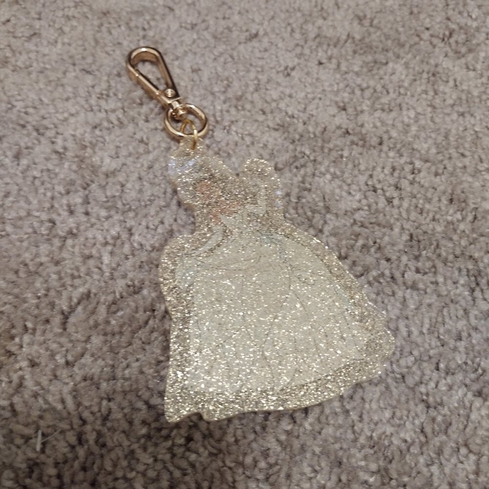 ✖️ SOLD ✖️ Stoney Clover Lane Disney Princess: Tiana Acrylic Keychain Charm - Picture 4 of 4